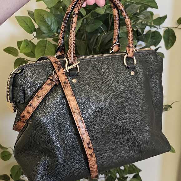 Coach Emma Green Leather Satchel with Crossbody Strap - Picture 2 of 8